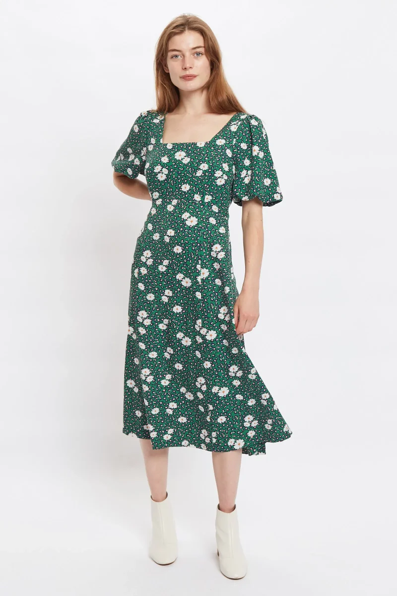 daisy print square neck midi dress with balloon sleeves green