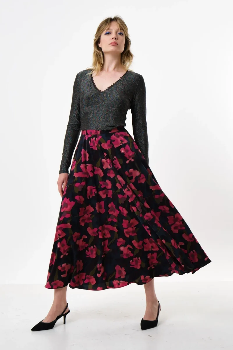 floral print midaxi skirt with watermark detail