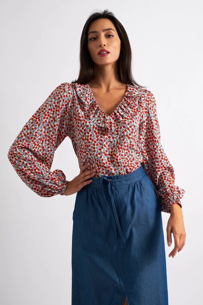 kyara strawberry blouse floral print