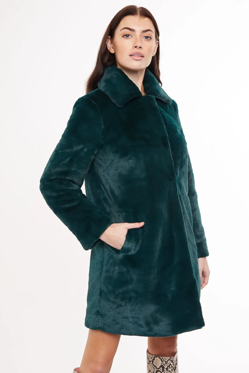 luxurious elen faux fur coat