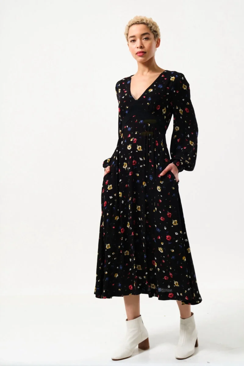 melany pick a mix v neck long sleeve midi dress