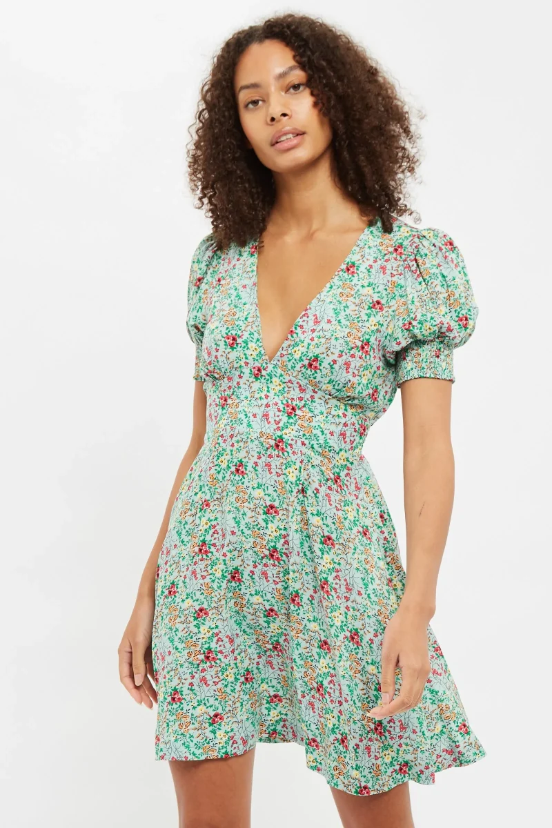 merle floral v neck tea dress short sleeve green