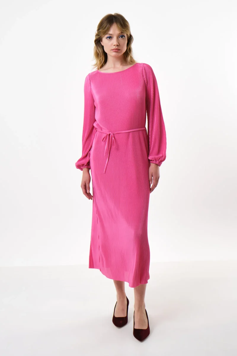 milene long sleeve pleated midi dress in pink