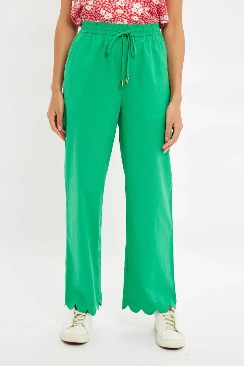 scalloped hem cropped pants by louche scaled