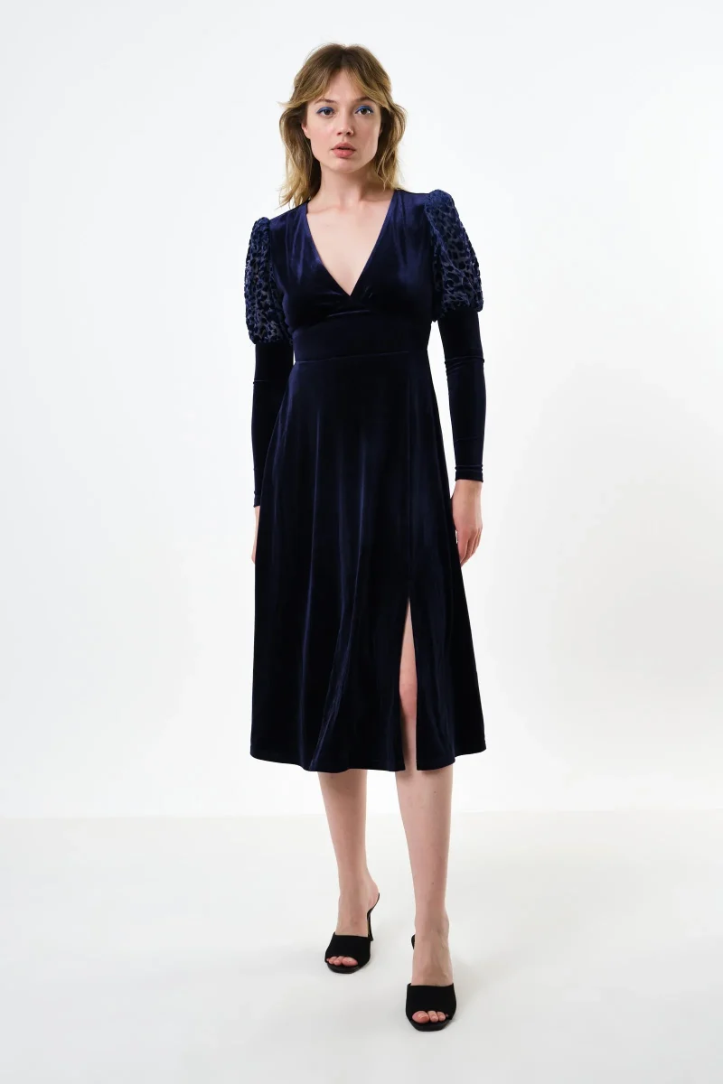 velvet v neck midi dress in navy moa